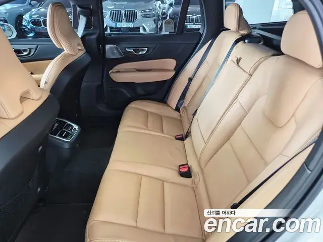 Volvo V60 Cross Country 2026 — ფოტო 10/20