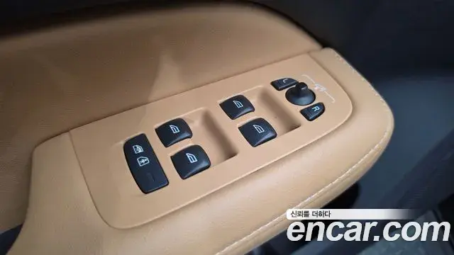 Volvo V60 Cross Country 2021 — Photo 41/42