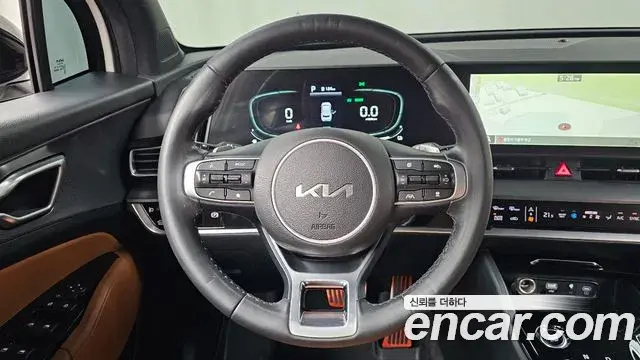 Kia Sportage 2023 — Фото 13/20