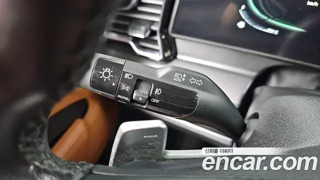 Kia Sportage 2023 — Şəkil 6/31