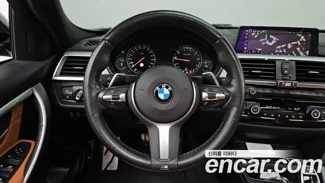 BMW 3 Series 2018 — Фото 13/20