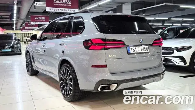 BMW X5 2026 — Фото 8/20