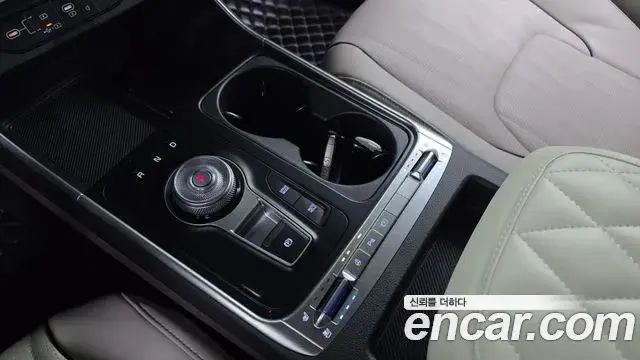 Kia Carnival 2024 — Şəkil 36/36