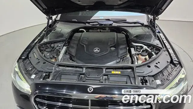 Mercedes-Benz S-Class 2021 — Фото 6/20