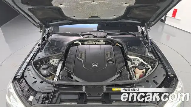 Mercedes-Benz S-Class 2021 — Фото 6/20