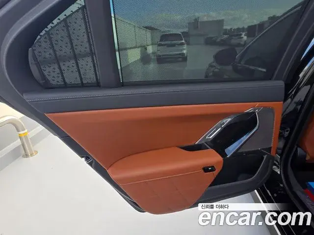 BMW 7 Series 2026 — Фото 18/20