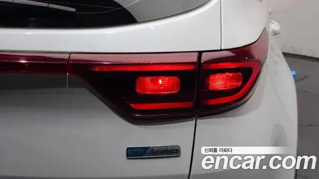 Kia Sportage The Bold 2019 — Şəkil 10/35