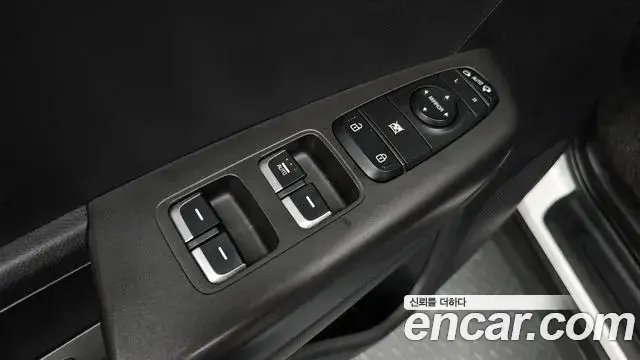 Kia Sportage The Bold 2019 — Şəkil 9/35