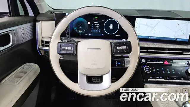 Hyundai Santa Fe 2023 — Photo 13/20