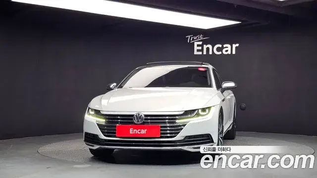 Volkswagen Arteon 2019 — Фото 3/20