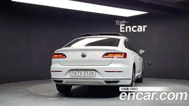 Volkswagen Arteon 2019 — Фото 4/20