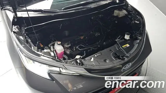 Toyota Sienna 2025 — ფოტო 35/39