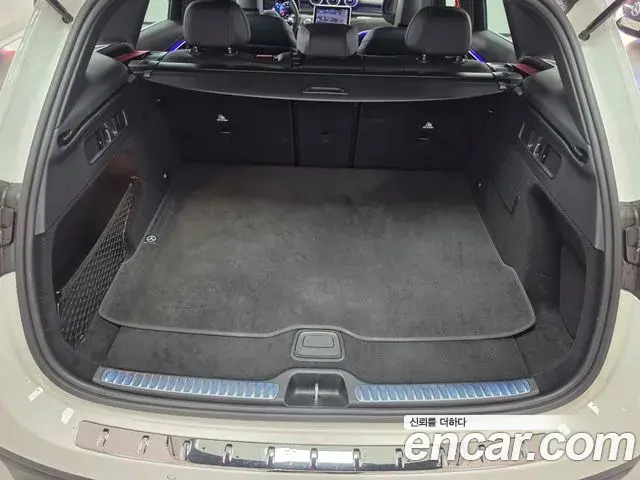 Mercedes-Benz GLC-Class 2026 — Фото 10/18