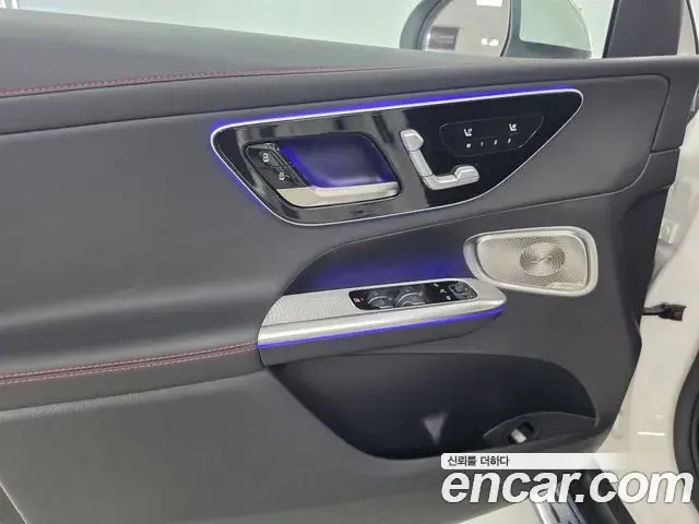 Mercedes-Benz GLC-Class 2026 — Фото 14/18