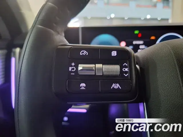 Hyundai Santa Fe 2023 — Фото 14/20