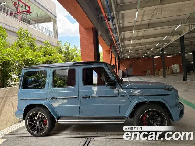 Mercedes-Benz G-Class 2023 — Фото 3/10