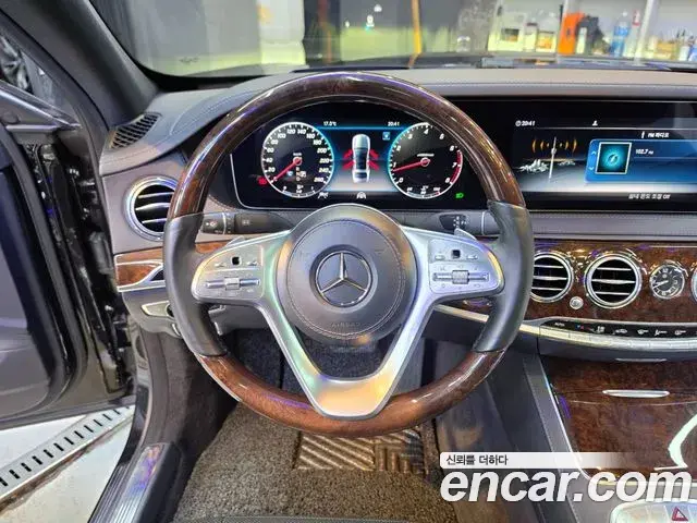 Mercedes-Benz S-Class 2019 — Фото 7/20