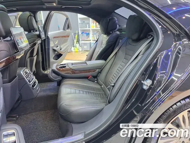 Mercedes-Benz S-Class 2019 — Фото 16/20