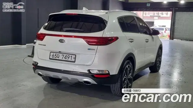 Kia Sportage The Bold 2019 — Фото 2/18