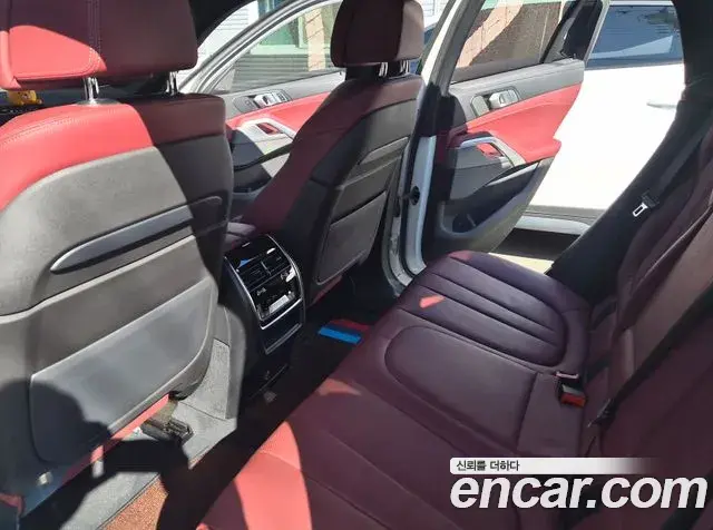 BMW X6 2020 — Фото 10/14