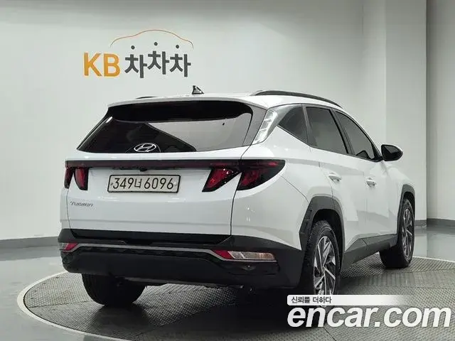 Hyundai The New Tucson 2021 — Фото 2/18