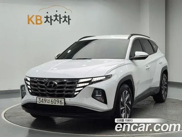 Hyundai The New Tucson 2021 — Фото 3/18