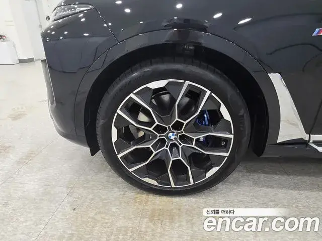 BMW X7 2025 — Photo 4/20