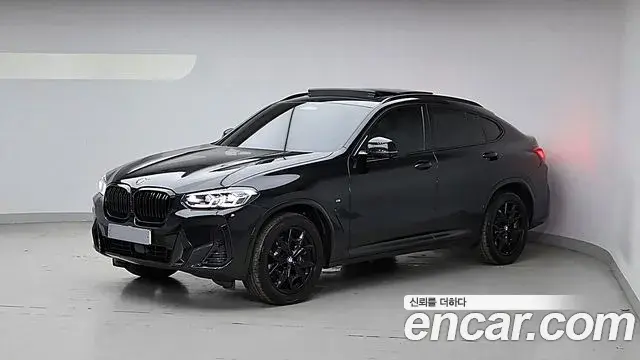 BMW X4 2023 — Фото 2/20