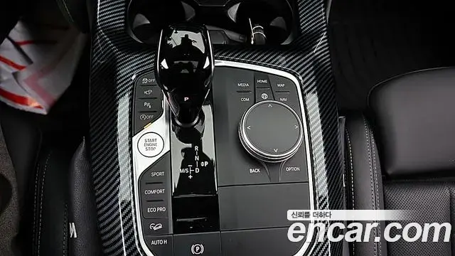 BMW X4 2023 — Фото 12/20