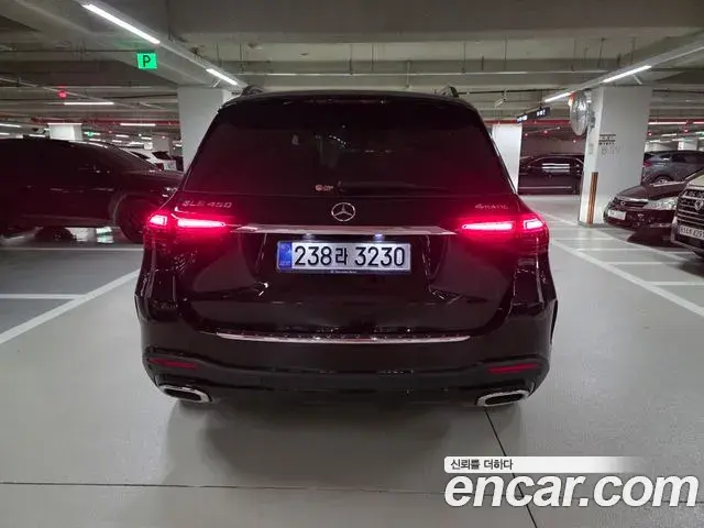 Mercedes-Benz GLE-Class 2026 — Фото 4/10