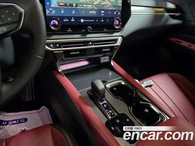 Lexus RX500h 2025 — Photo 14/18