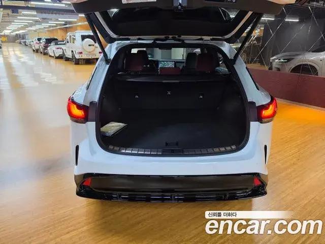 Lexus RX500h 2025 — Photo 3/18