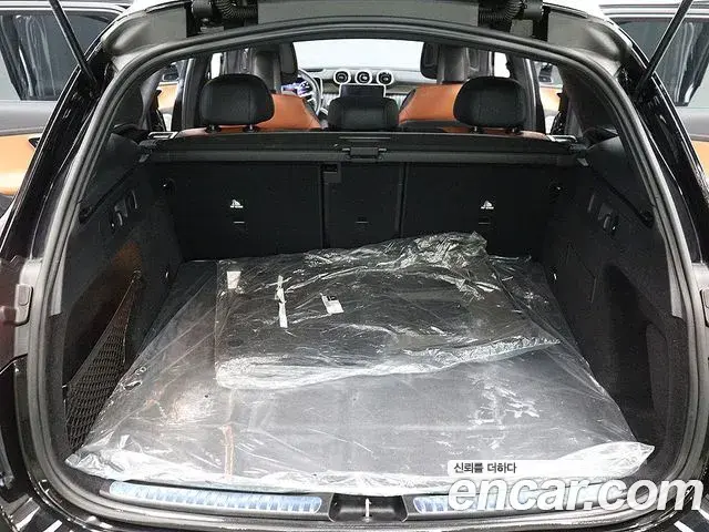 Mercedes-Benz GLC-Class 2023 — Фото 15/20