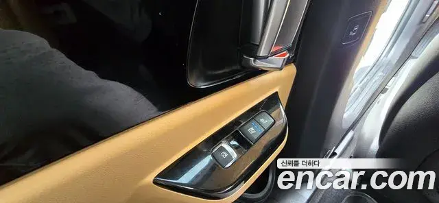 Kia Carnival 2022 — Фото 16/20