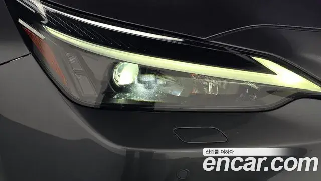 Lexus NX450h+ 2023 — Photo 22/31