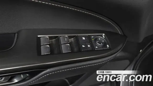 Lexus NX450h+ 2023 — Photo 10/31
