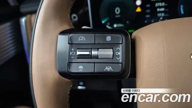 Hyundai Santa Fe 2025 — Фото 14/20