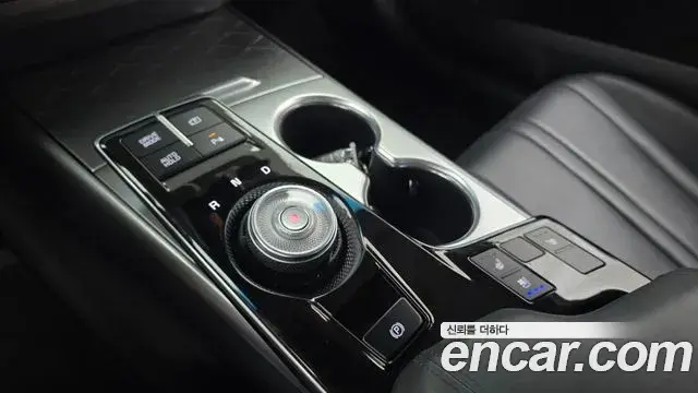 Kia K8 2023 — Şəkil 9/20