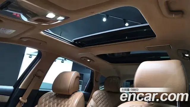 Genesis GV80 2020 — ფოტო 13/37