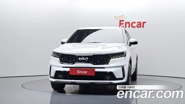 Kia Sorento 2023 — Фото 3/20