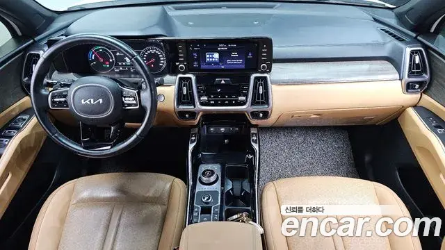 Kia Sorento 2023 — Фото 7/20