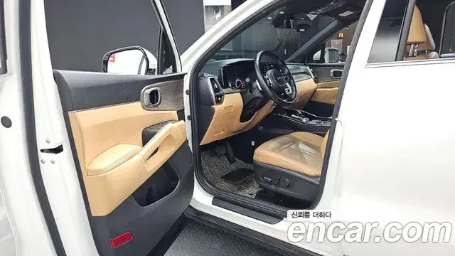 Kia Sorento 2023 — Фото 10/20