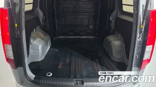Hyundai Staria 2024 — Şəkil 18/30