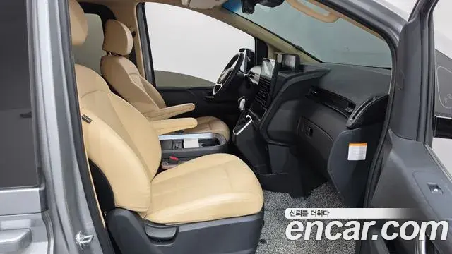 Hyundai Staria 2024 — Şəkil 20/30