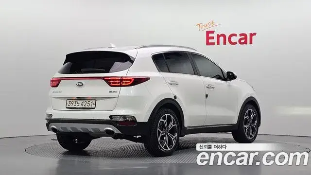Kia Sportage The Bold 2019 — Фото 2/20