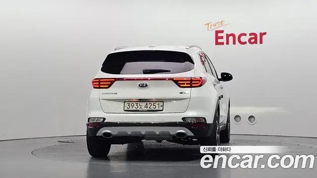 Kia Sportage The Bold 2019 — Фото 4/20