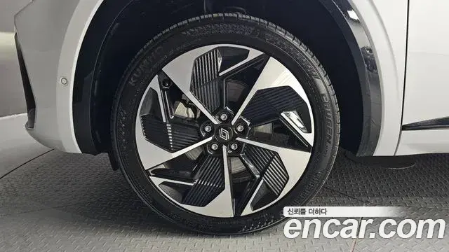 Renault Samsung Grand Koleos 2025 — ფოტო 38/38