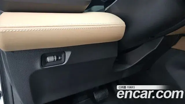Renault Samsung Grand Koleos 2025 — ფოტო 10/38
