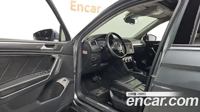 Volkswagen Tiguan Allspace 2020 — Şəkil 11/32