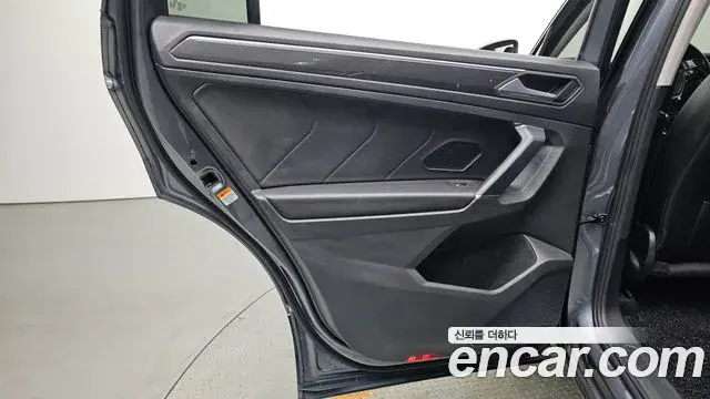 Volkswagen Tiguan Allspace 2020 — Şəkil 9/32